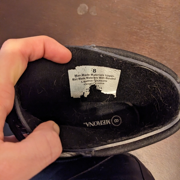 Boots - Picture 4 of 5